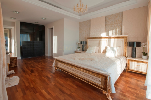 4 bedrooms Villa in Agios Tychonas, Limassol,  No. 27617 6