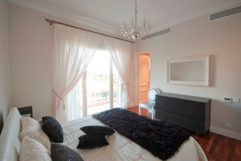 4 bedrooms Villa in Agios Tychonas, Limassol,  No. 27617 5