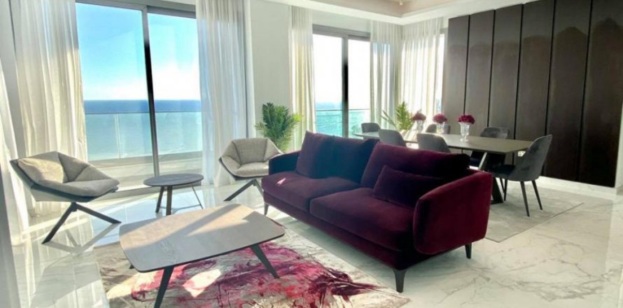 2 bedrooms Apartment in Limassol,  No. 38666