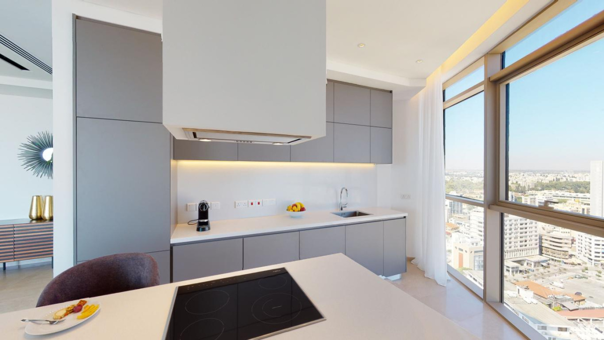 3 bedrooms Apartment in Nicosia, Cyprus No. 38660