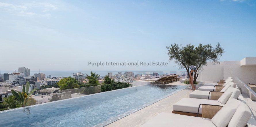 Квартира с 4 спальнями в Лимассол, Лимасол, № 39352