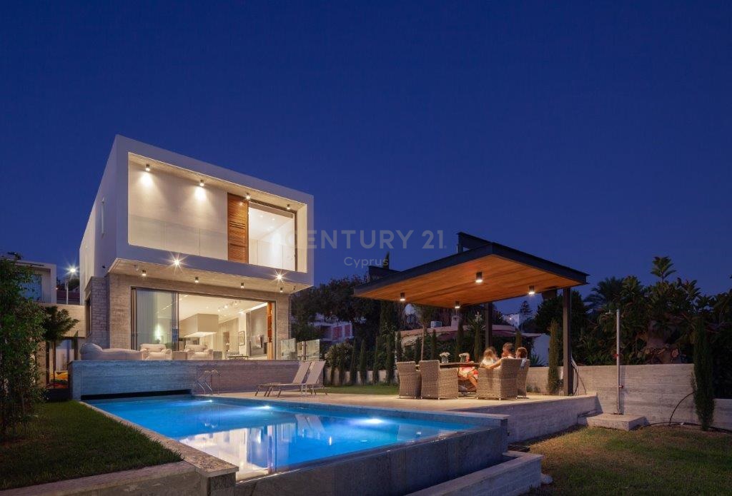 3 bedrooms Villa in Chloraka, Paphos, Cyprus No. 54376