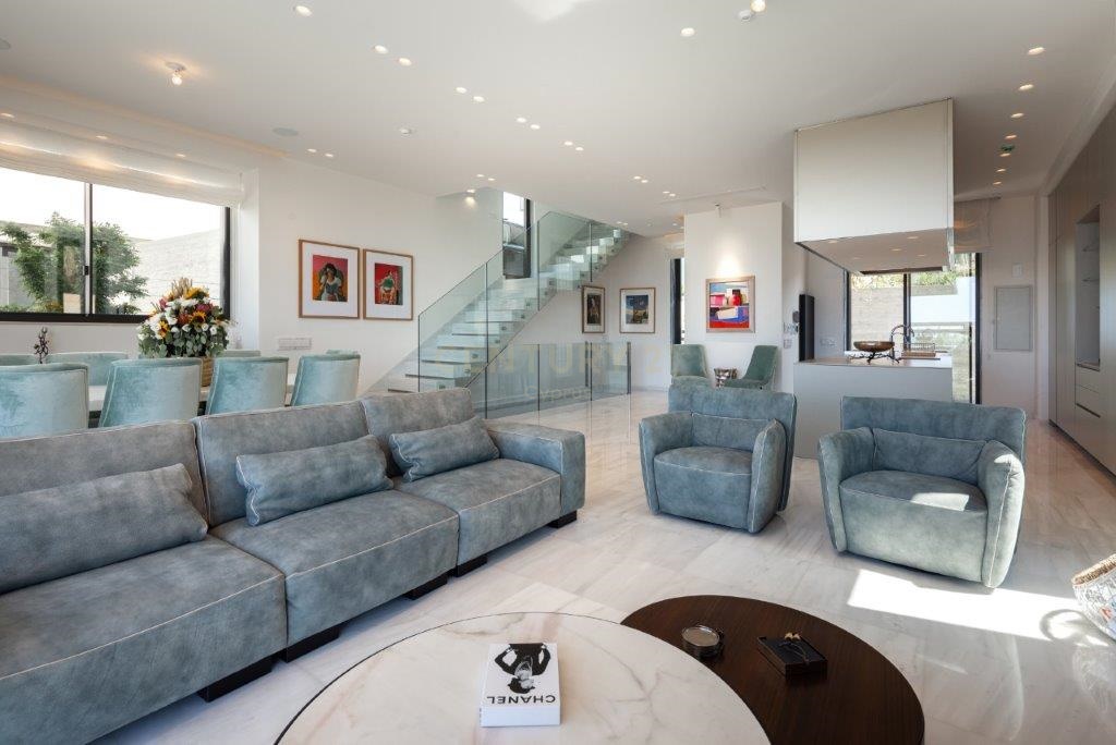 3 bedrooms Villa in Chloraka, Paphos, Cyprus No. 54376
