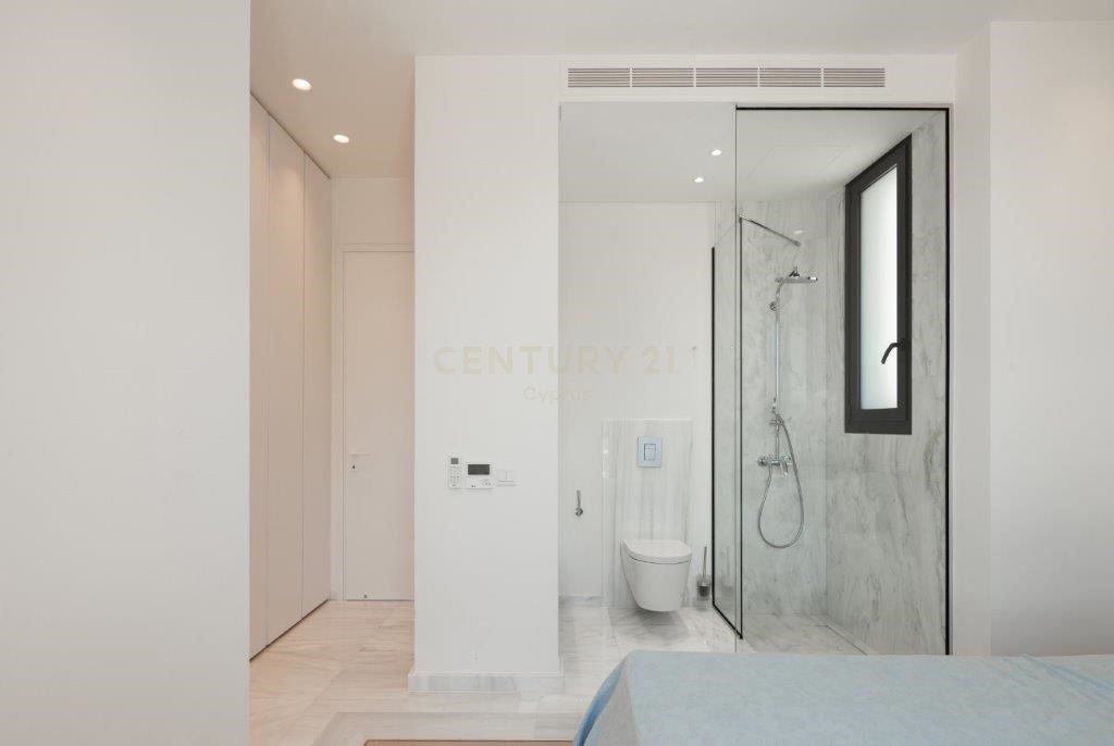 3 bedrooms Villa in Chloraka, Paphos, Cyprus No. 54376