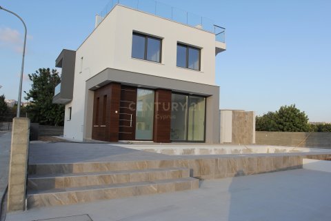 Вилла с 3 спальнями в Месоги, Пафос, № 54380