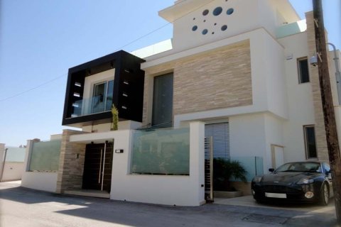 6 bedrooms Villa in Coral Bay, Pegeia, Paphos, No. 48705 8