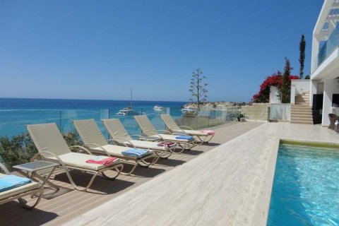 6 bedrooms Villa in Coral Bay, Pegeia, Paphos, No. 48705