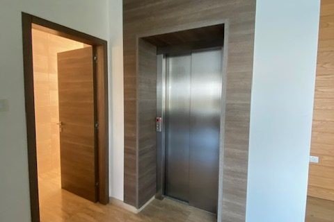 5 bedrooms Villa in Paphos,  No. 48706 19