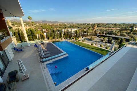 5 bedrooms Villa in Paphos,  No. 48706 9