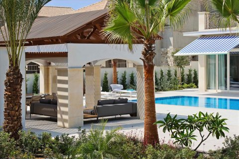 5 bedrooms Villa in Larnaca, Larnaka,  No. 38236 8