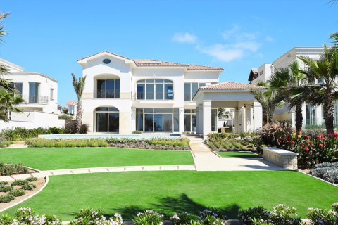 Вилла с 6 спальнями в Ларнака,  № 38240 8