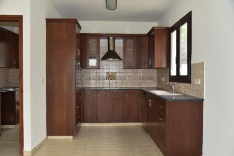 3 bedrooms Villa in Larnaca, Larnaka, Cyprus No. 37701 9