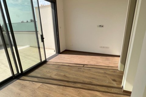 3 bedrooms Townhouse in Limassol,  No. 42208 11