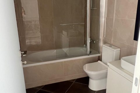 3 bedrooms Townhouse in Limassol,  No. 42208 13