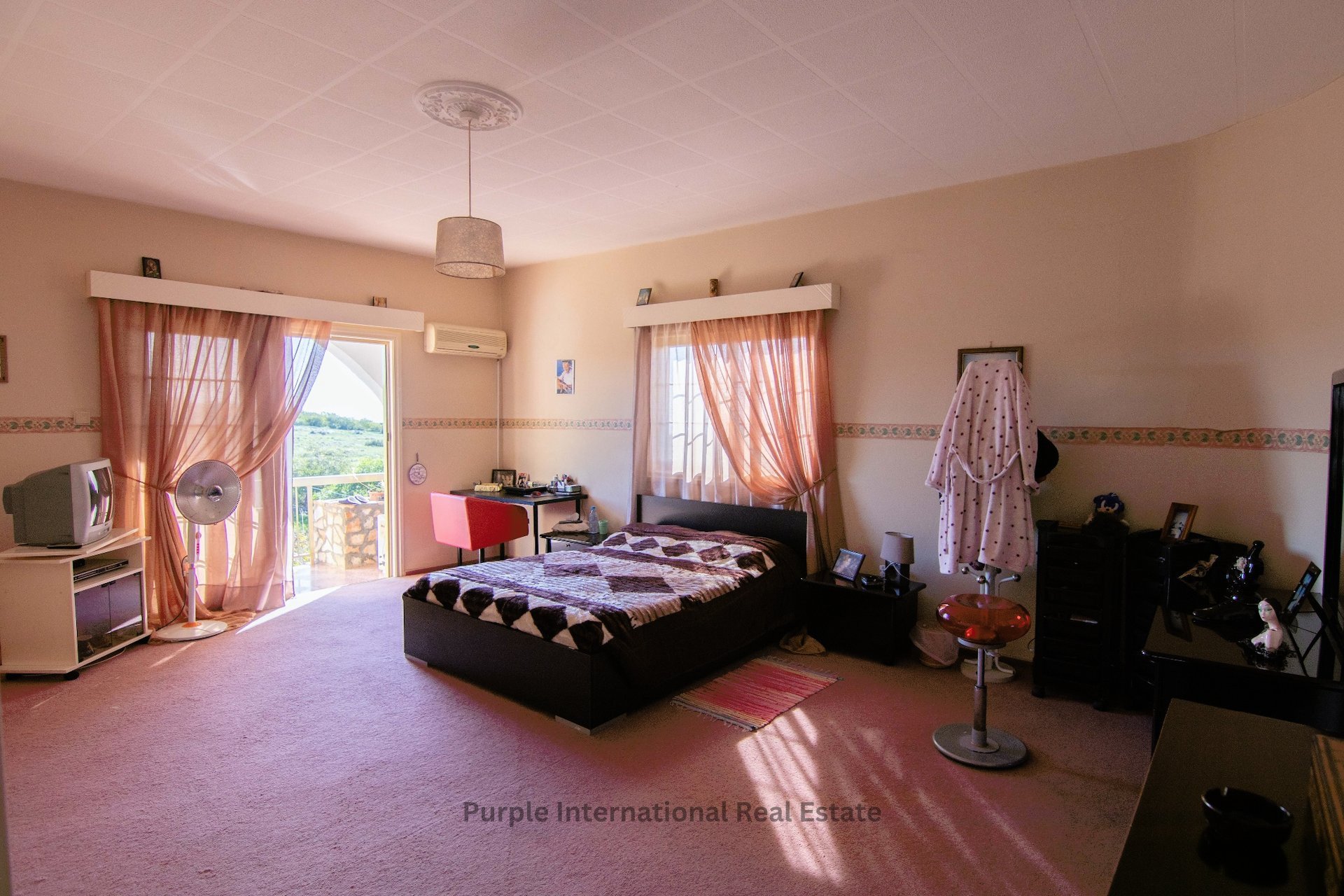 5 bedrooms Villa in Ayia Napa, Ammochostos, Cyprus No. 36208