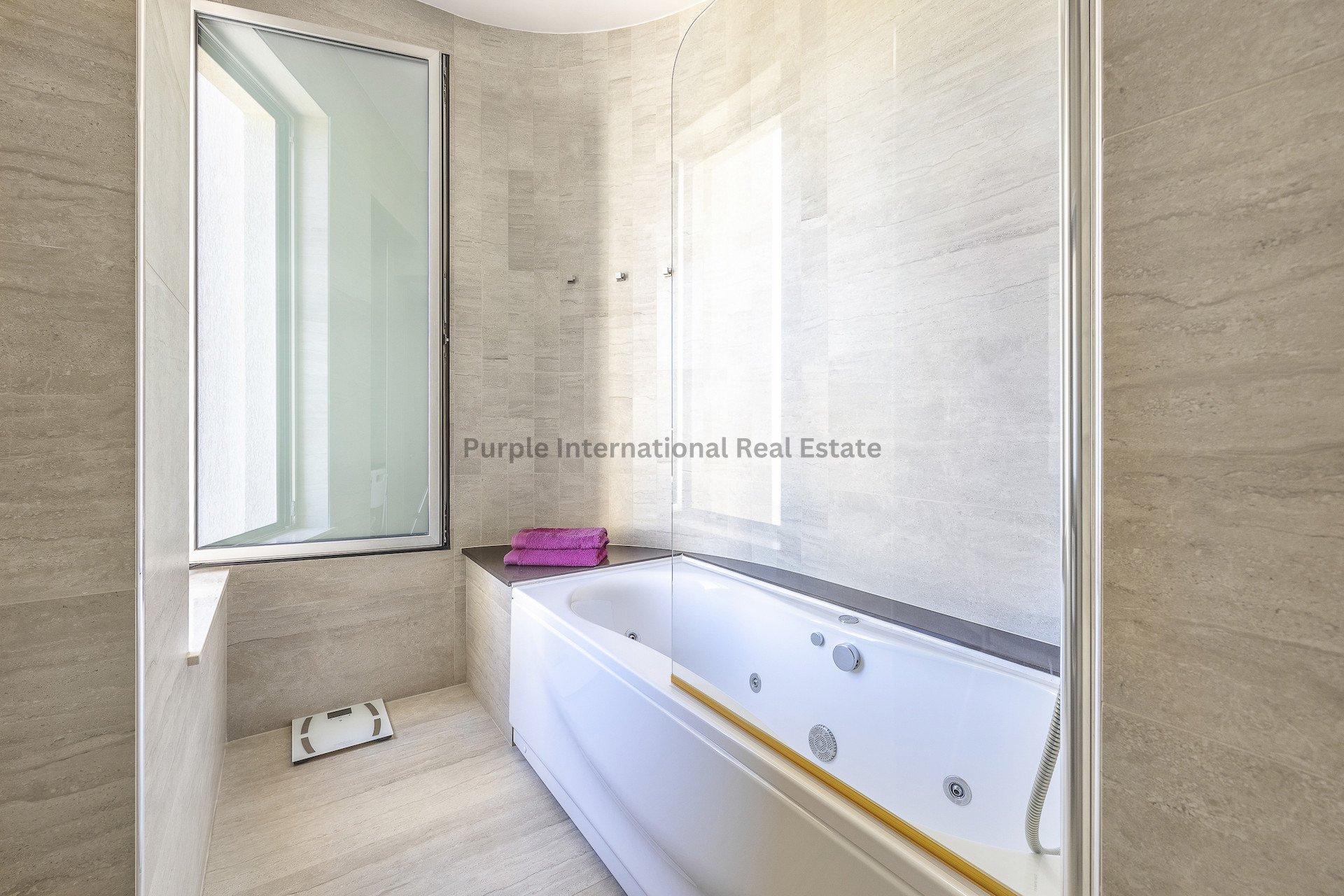 7 bedrooms Villa in Ayia Napa, Ammochostos, Cyprus No. 36209