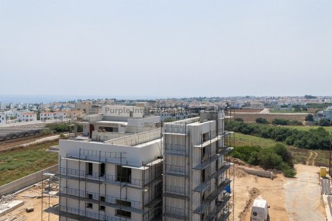 Квартира с 2 спальнями в Паралимни, Аммохостос, Кипр № 36407 24