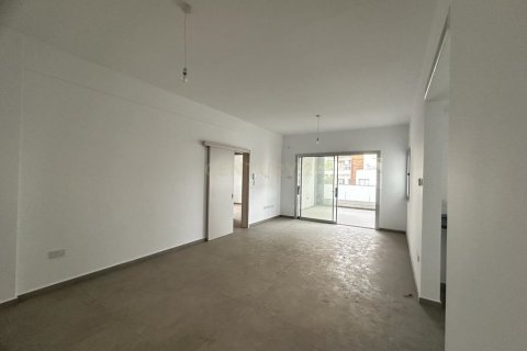 2 bedrooms Apartment in Germasogeia, Limassol, No. 24092 8