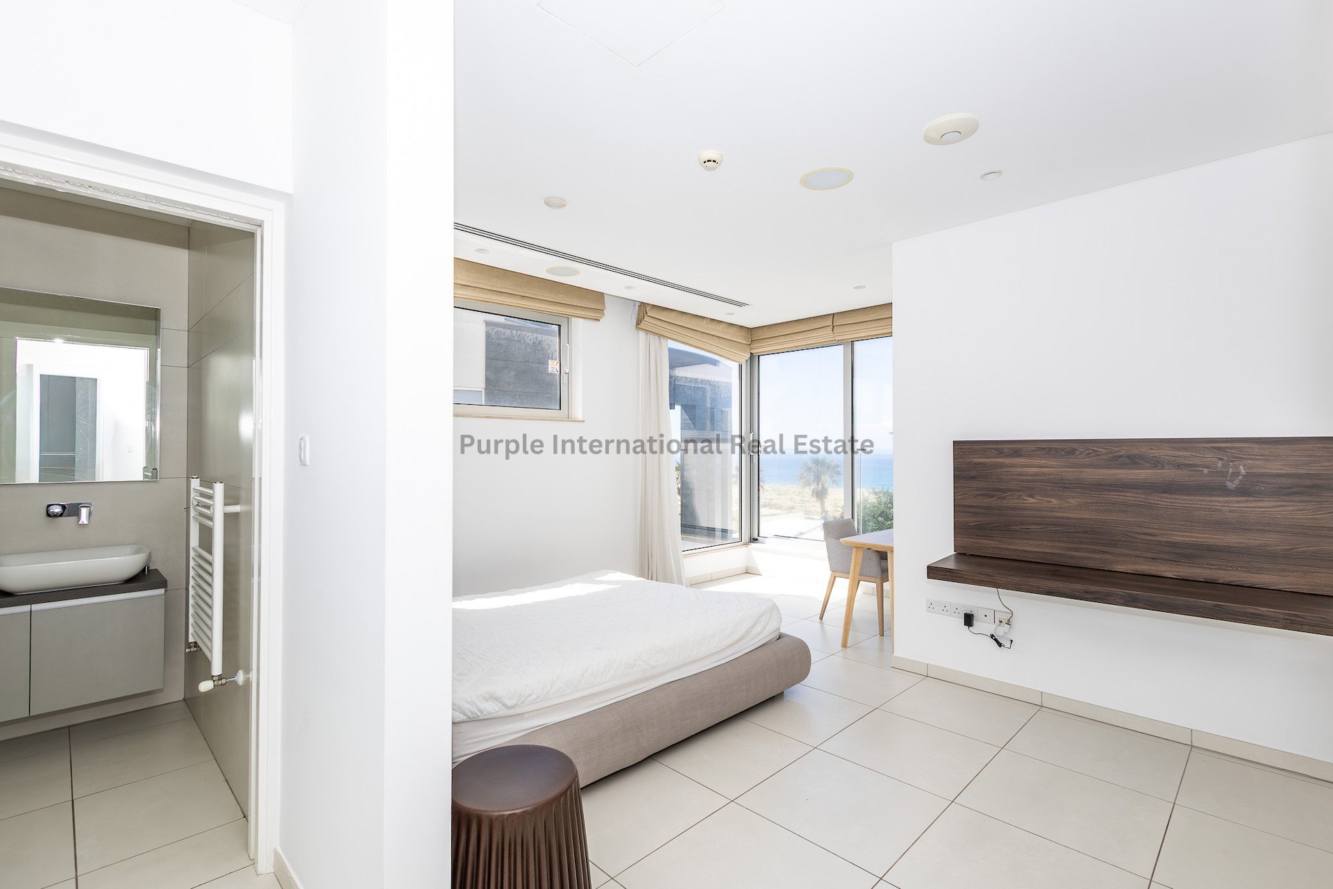 6 bedrooms Villa in Ayia Napa, Ammochostos, Cyprus No. 51975