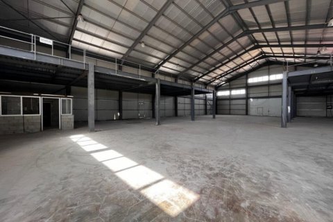 1125m2 Commercial property in Nicosia,  No. 37982 2