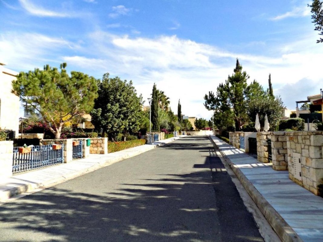 Studio Villa in Paphos, Cyprus No. 37986