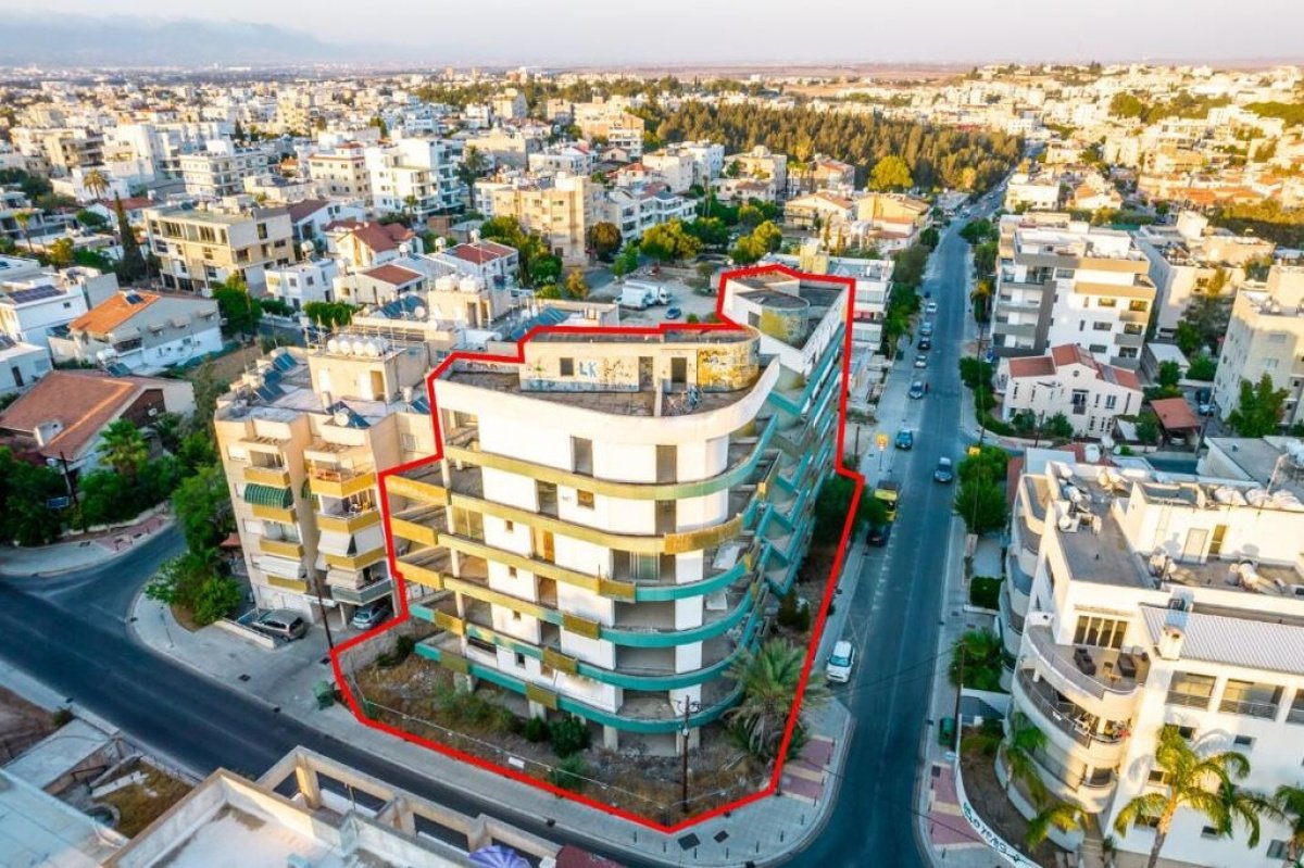 Hotel in Nicosia, Cyprus No. 37984
