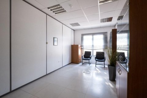 2675m2 Commercial property in Nicosia,  No. 37983 5