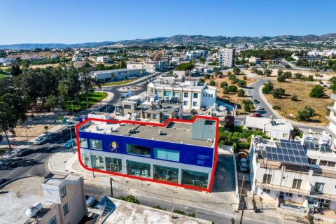 320m2 Commercial property in Paphos,  No. 37981 3
