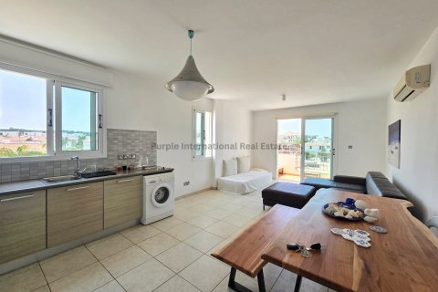 Квартира с 2 спальнями в Пернера, Аммохостос, Кипр № 37443 2