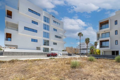 2 bedrooms Apartment in Kato Paphos, Paphos, No. 48131 6