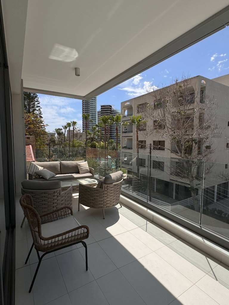 3 bedrooms Apartment in Germasogeia, Limassol, Cyprus No. 33009