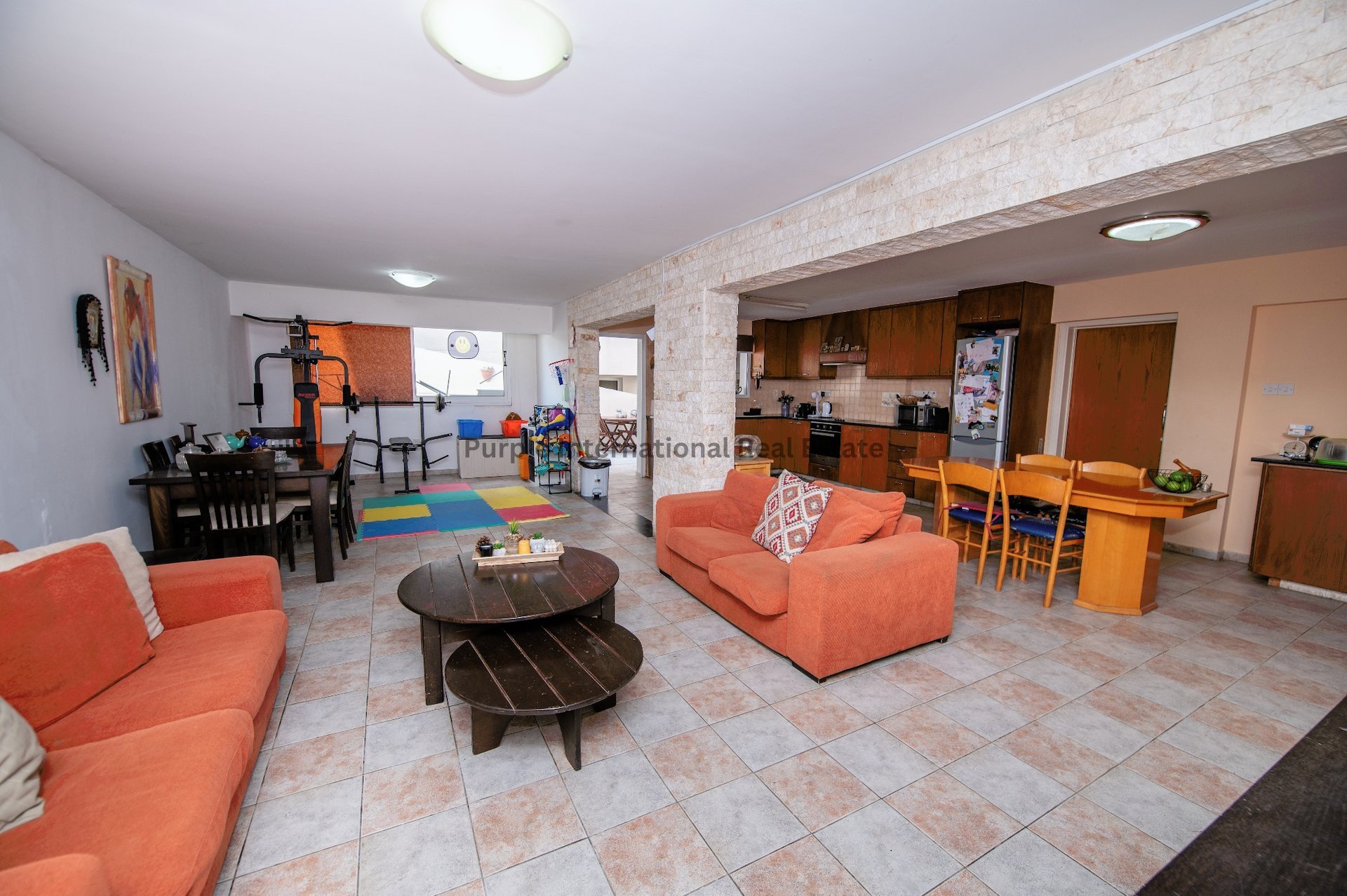 6 dormitorios Local comercial en Episkopi, Limassol, Chipre No. 35108
