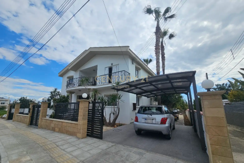 4 dormitorios Villa en Ypsonas, Limassol,  No. 55838 3