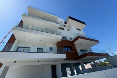2 dormitorios Apartamento en Zakaki, Limassol, No. 55837 2