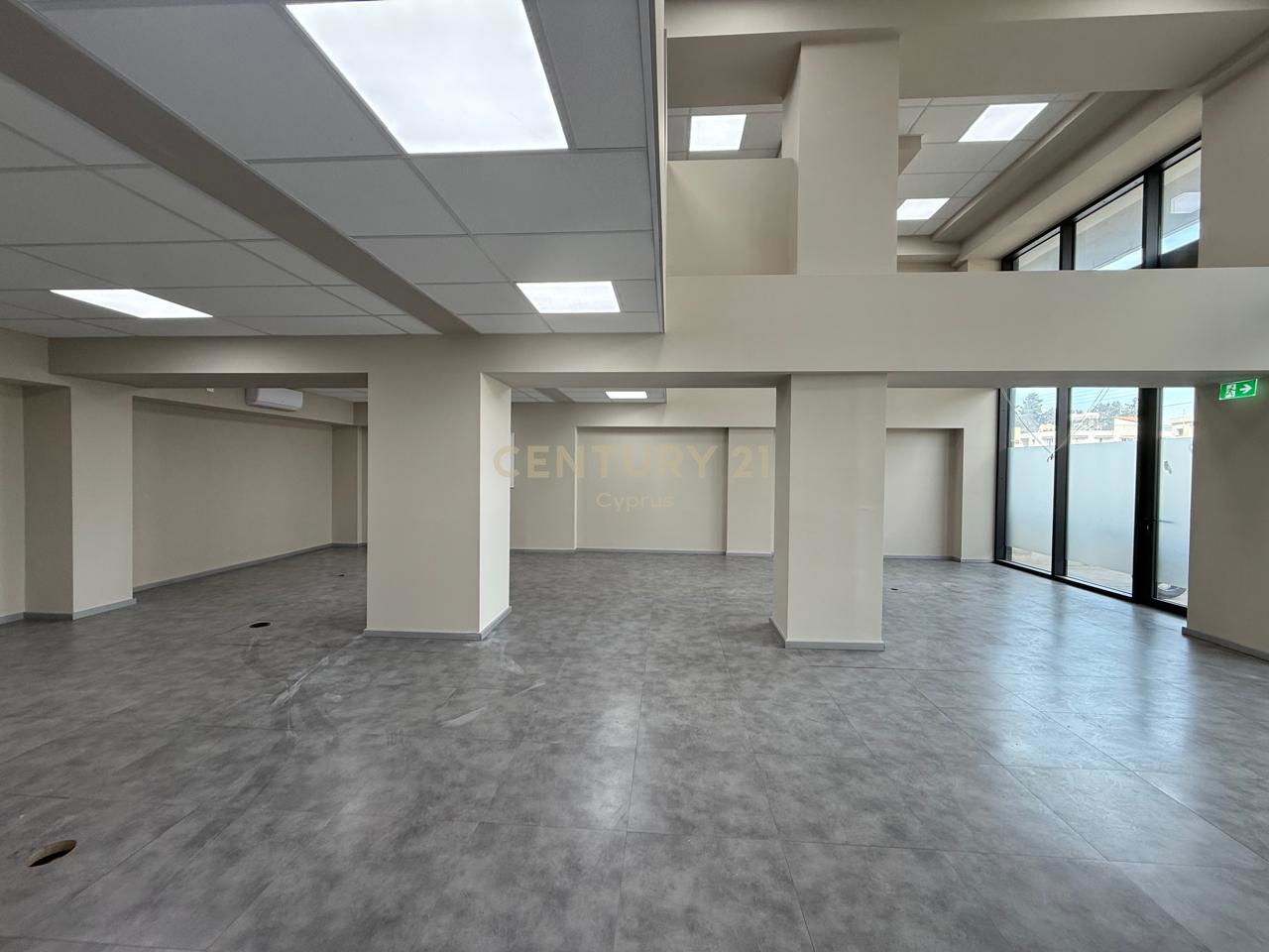 370m2 Office in Zakaki, Limassol, Cyprus No. 55834