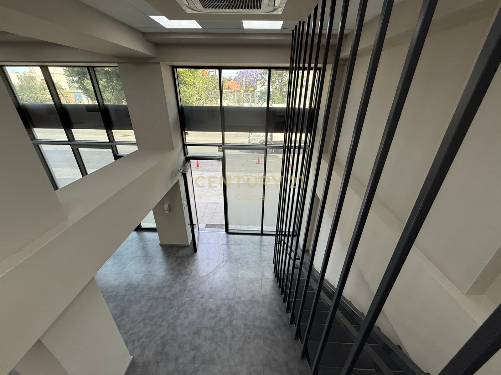 370m2 Office in Zakaki, Limassol, Cyprus No. 55834