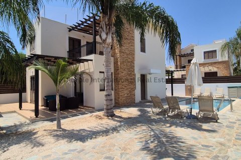 Вилла с 3 спальнями в Айя Напа, Аммохостос,  № 51187