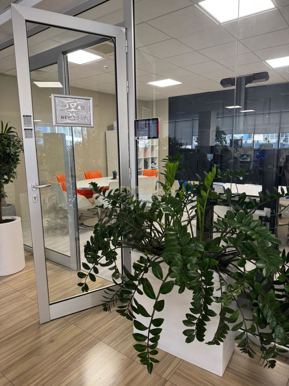 950m2 Office in Agios Athanasios, Limassol, Cyprus No. 55600