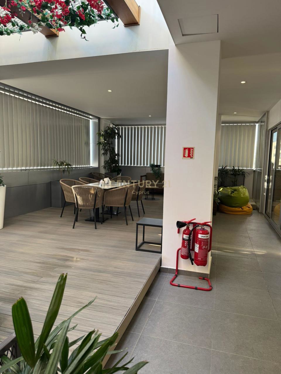 950m2 Office in Agios Athanasios, Limassol, Cyprus No. 55600