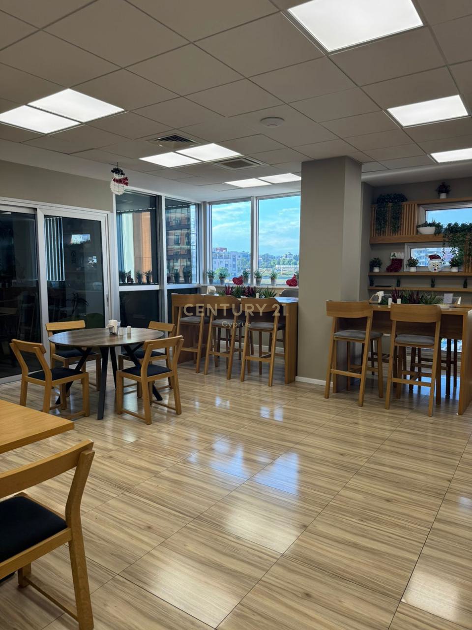 950m2 Office in Agios Athanasios, Limassol, Cyprus No. 55600