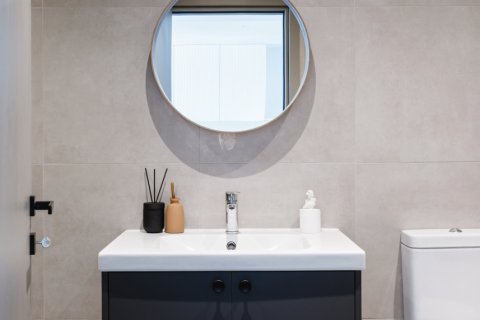 6 bedrooms Townhouse in Nicosia,  No. 46308 17