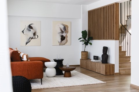 6 bedrooms Townhouse in Nicosia,  No. 46308 4