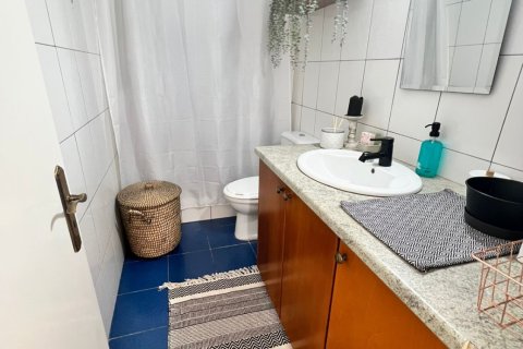 4 bedrooms Villa in Limassol,  No. 46306 22