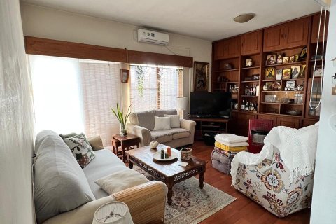 4 bedrooms Villa in Limassol,  No. 46306 14