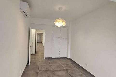 2 bedrooms Apartment in Nicosia, No. 40012 4