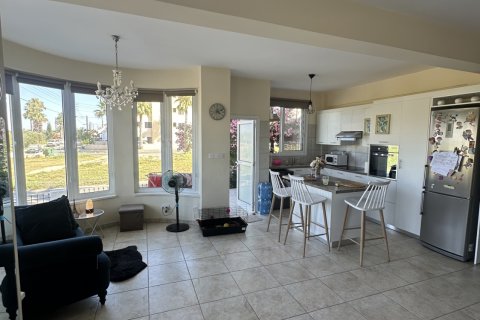 Мезонет с 3 спальнями в Ларнака,  № 40011 2