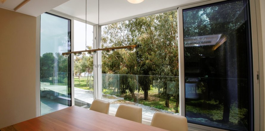 2 dormitorios Apartamento en Germasogeia, Limassol,  No. 7528