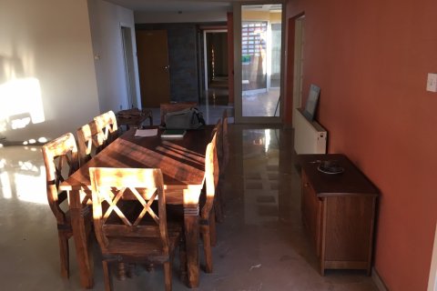 4 bedrooms Apartment in Nicosia, No. 46214 3