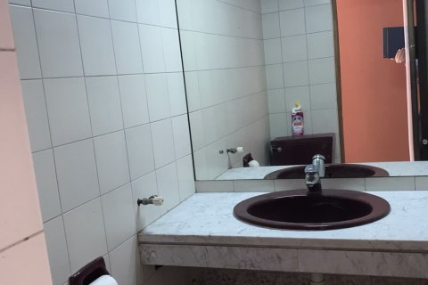 4 bedrooms Apartment in Nicosia, No. 46214 18