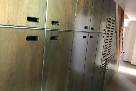 4 bedrooms Apartment in Nicosia, No. 46214 20